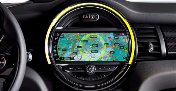 MINI COOPER & BMW NBT EVO ID4 NAVIGATIE KAART UPDATE USB PLUS ACTIVATIE EUROPA 2024-1